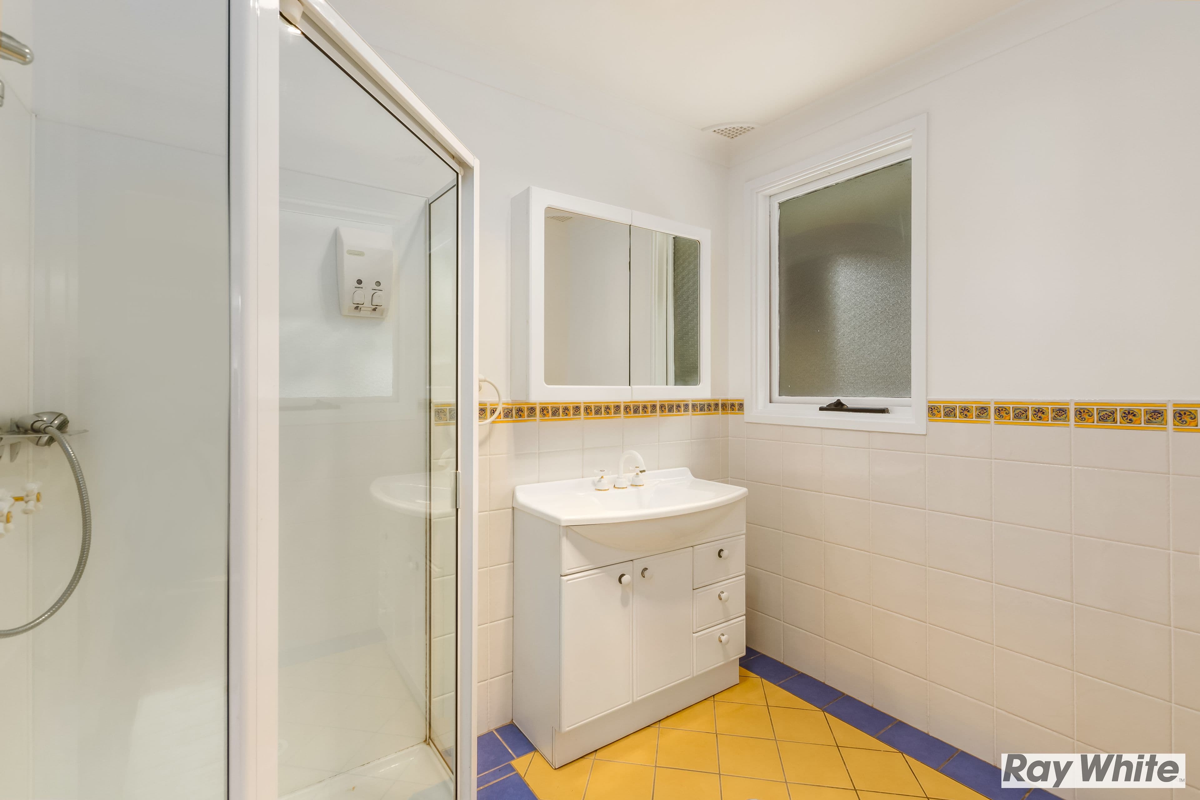26 Howell Avenue, Kanahooka - Thumbnail 6