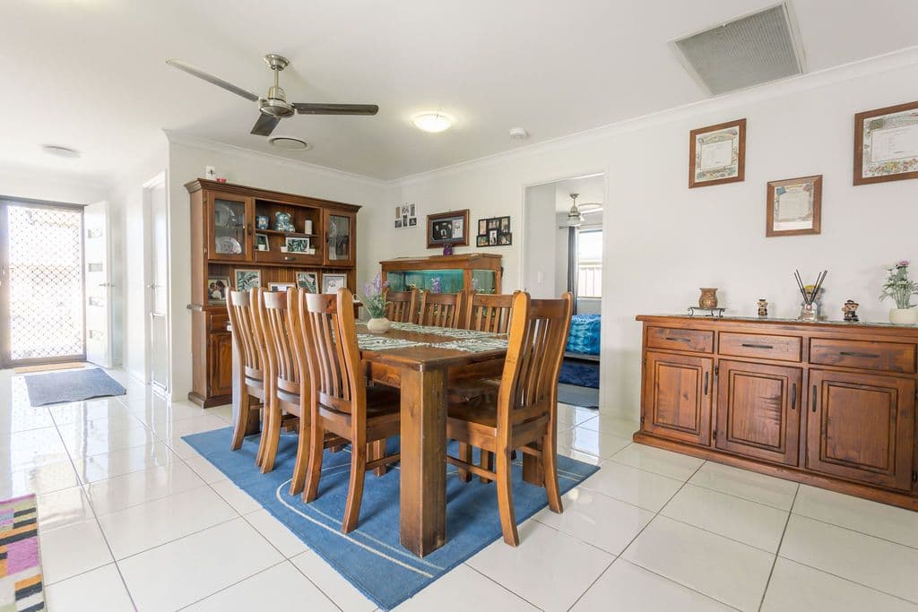 9 SINGLETON Court, Emerald QLD 4720, Emerald - Thumbnail 7