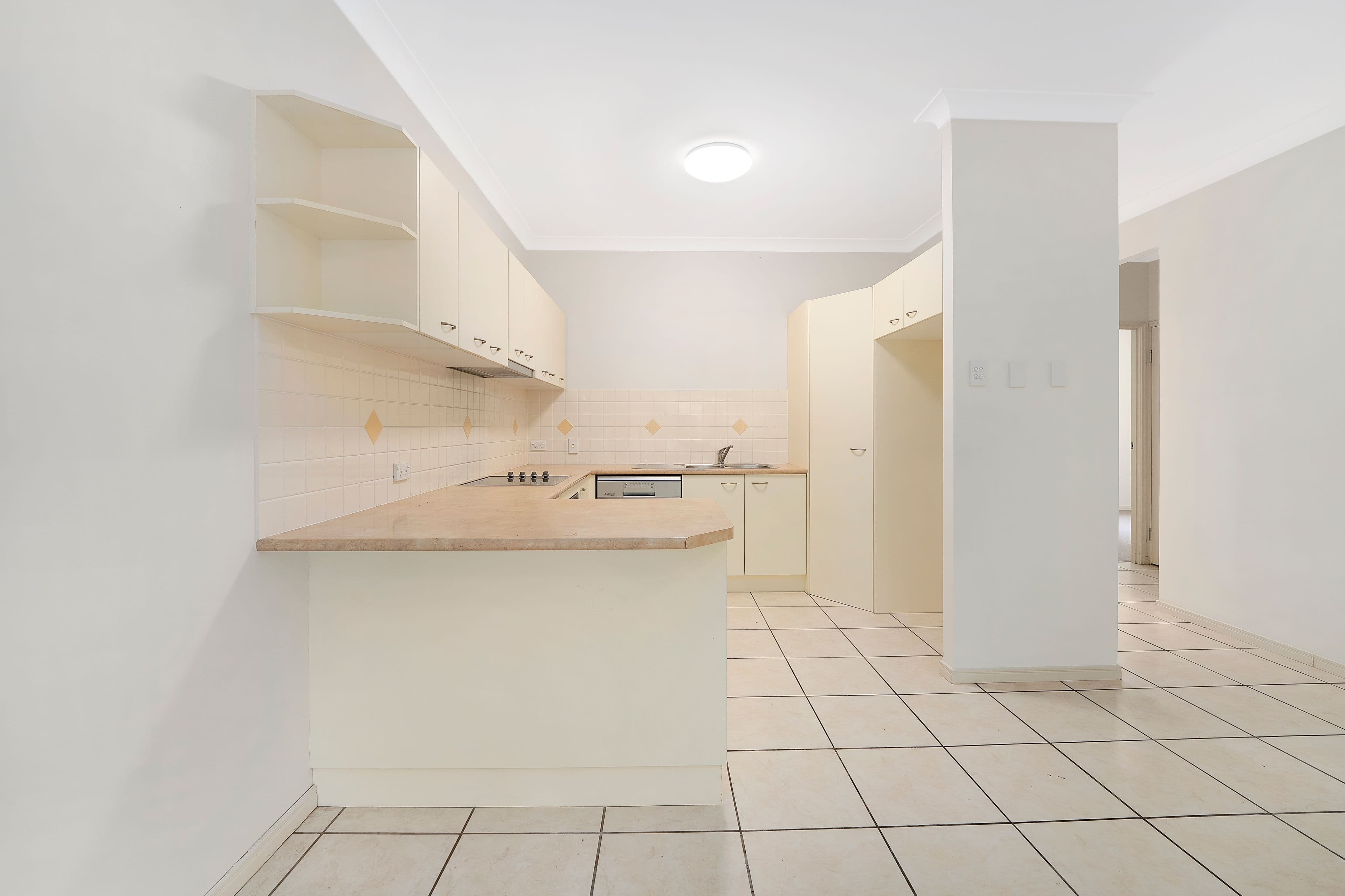 22 -24 Tilley Street, Redcliffe QLD 4020, Redcliffe - Thumbnail 3
