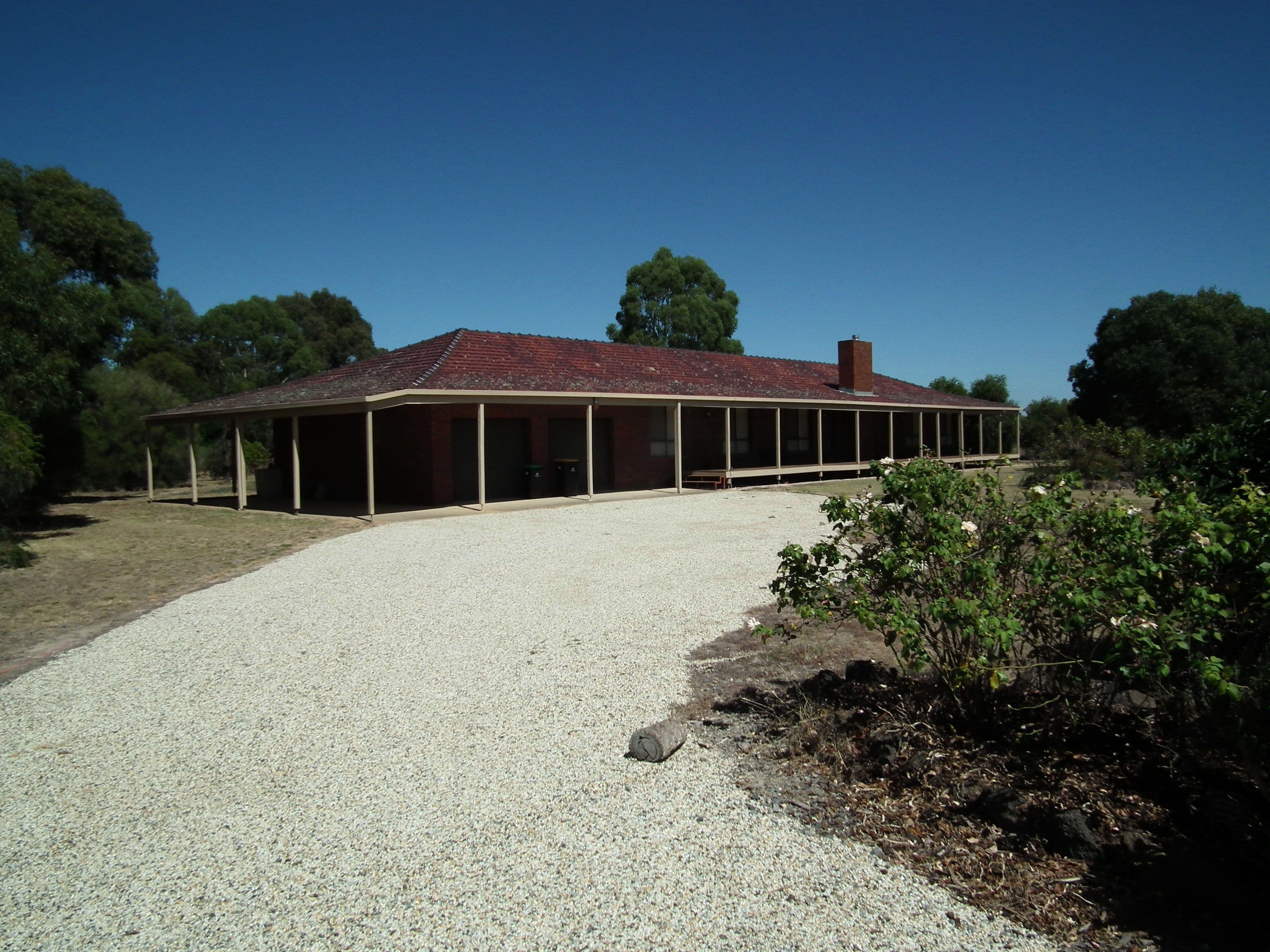 19 Racecourse Road, Nagambie VIC 3608, Nagambie - Image 1