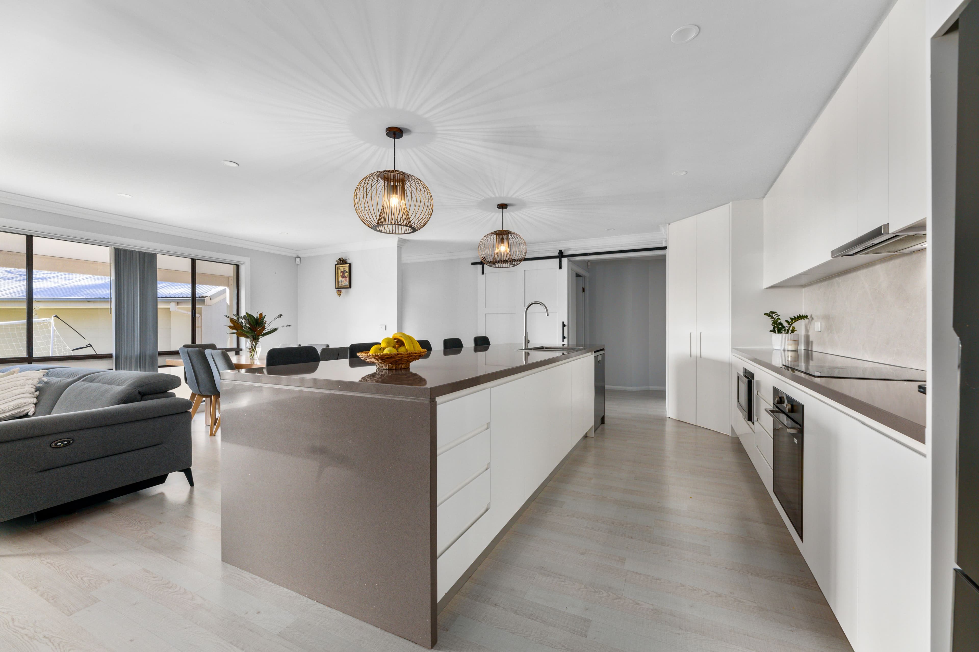 1 Hobart Place, Illawong NSW 2234, Illawong - Thumbnail 2