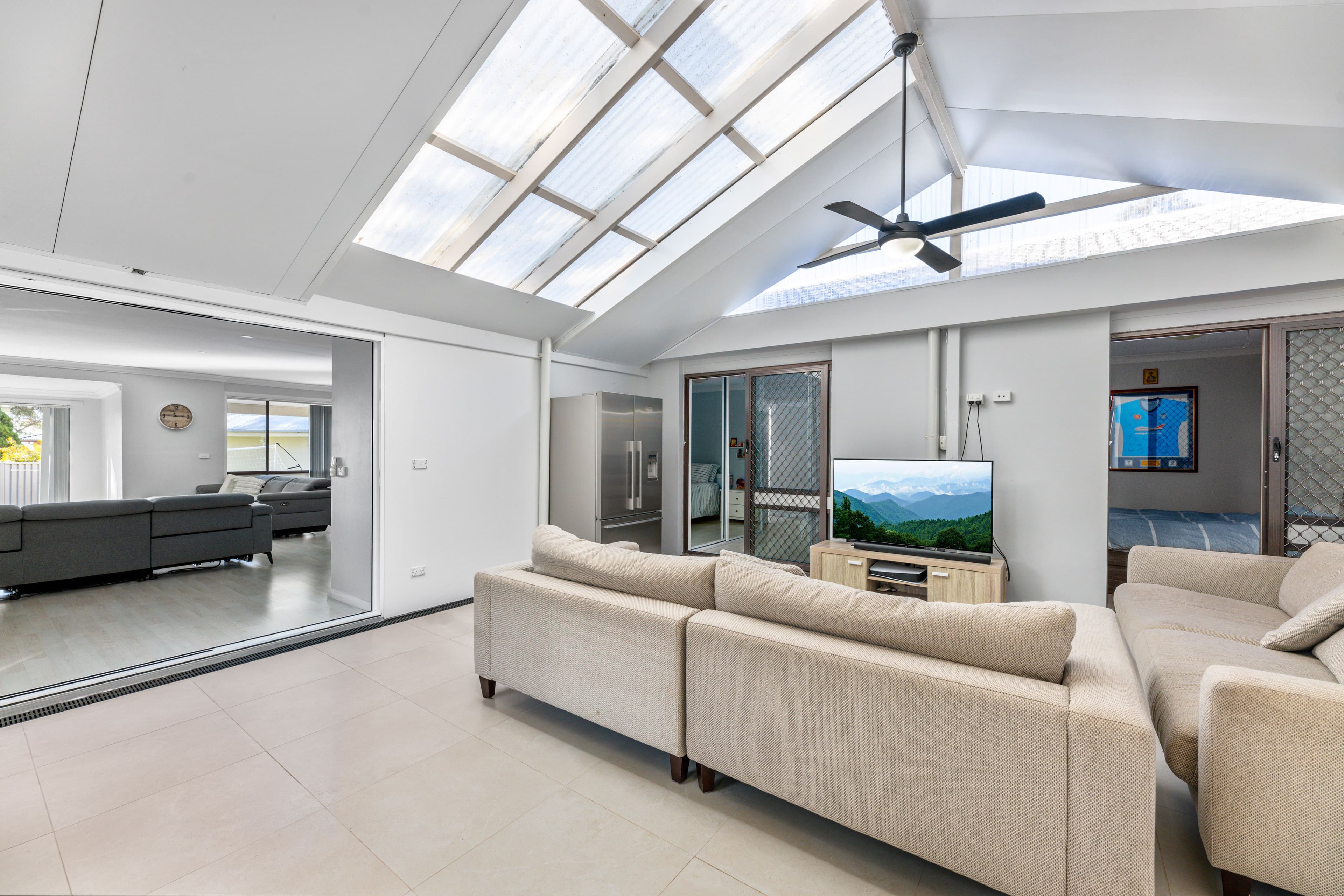 1 Hobart Place, Illawong NSW 2234, Illawong - Thumbnail 7
