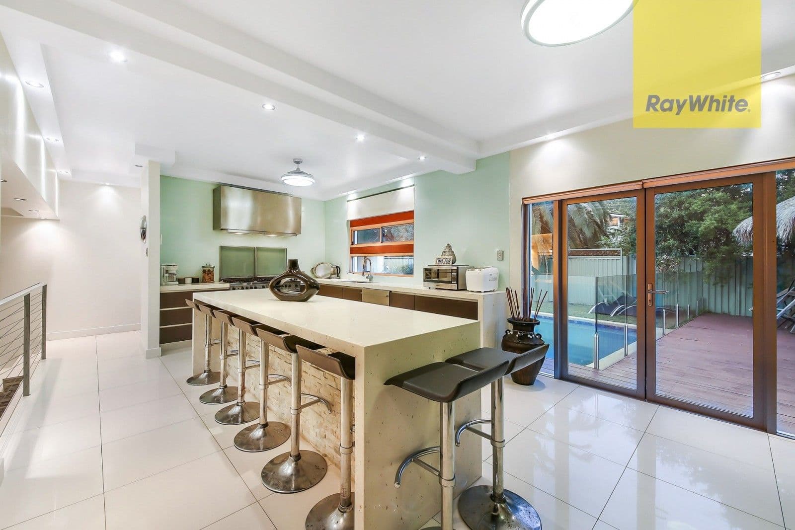 55 Bettington Road, Oatlands - Thumbnail 3