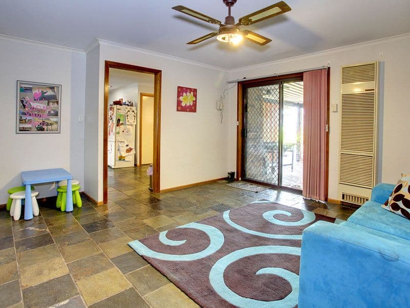 14 Williams Avenue, HACKHAM WEST SA 5163, Hackham West - Thumbnail 4