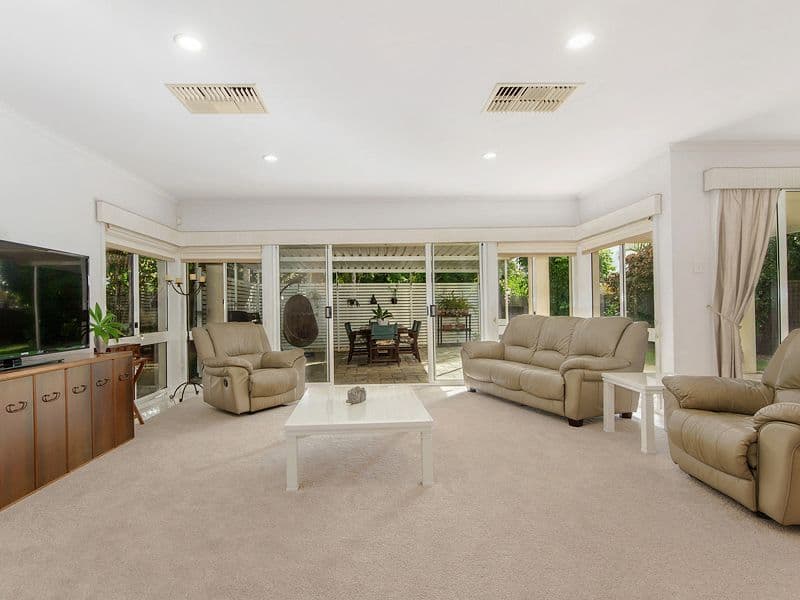 31 Yarraville Street, Robina QLD 4226, Robina - Thumbnail 3
