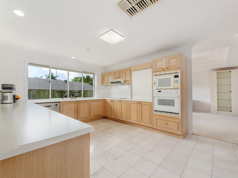 31 Yarraville Street, Robina QLD 4226, Robina - Thumbnail 8