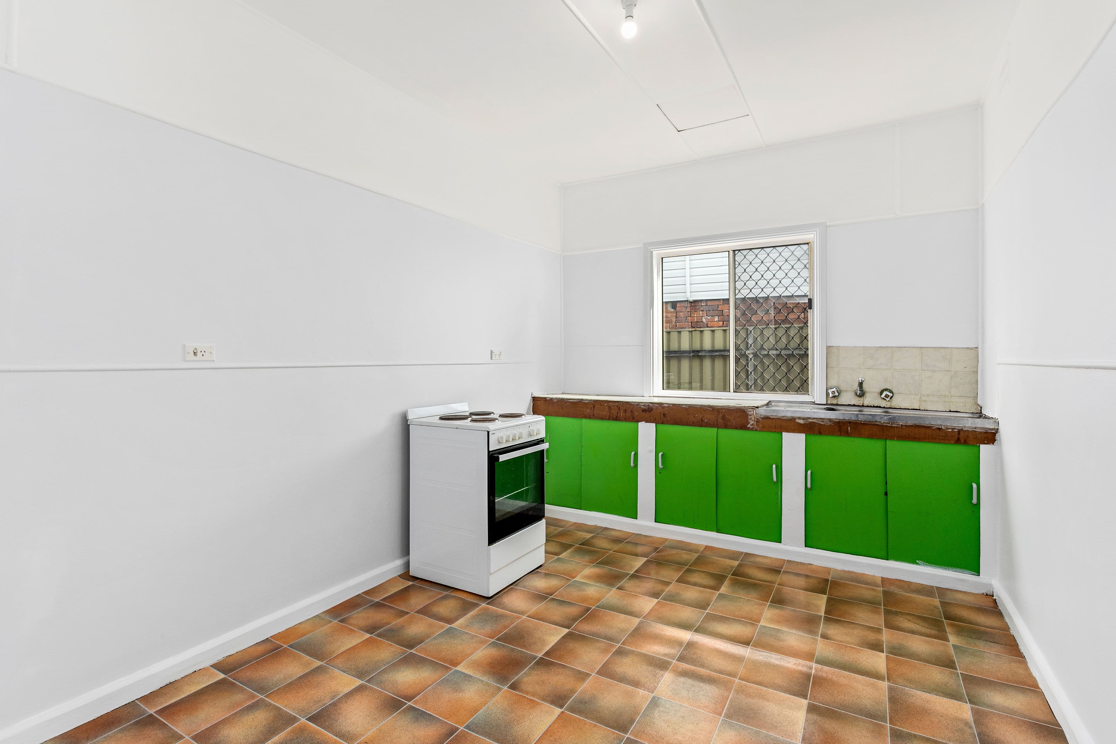 32 Cringila Street, Cringila NSW 2502, Cringila - Thumbnail 5