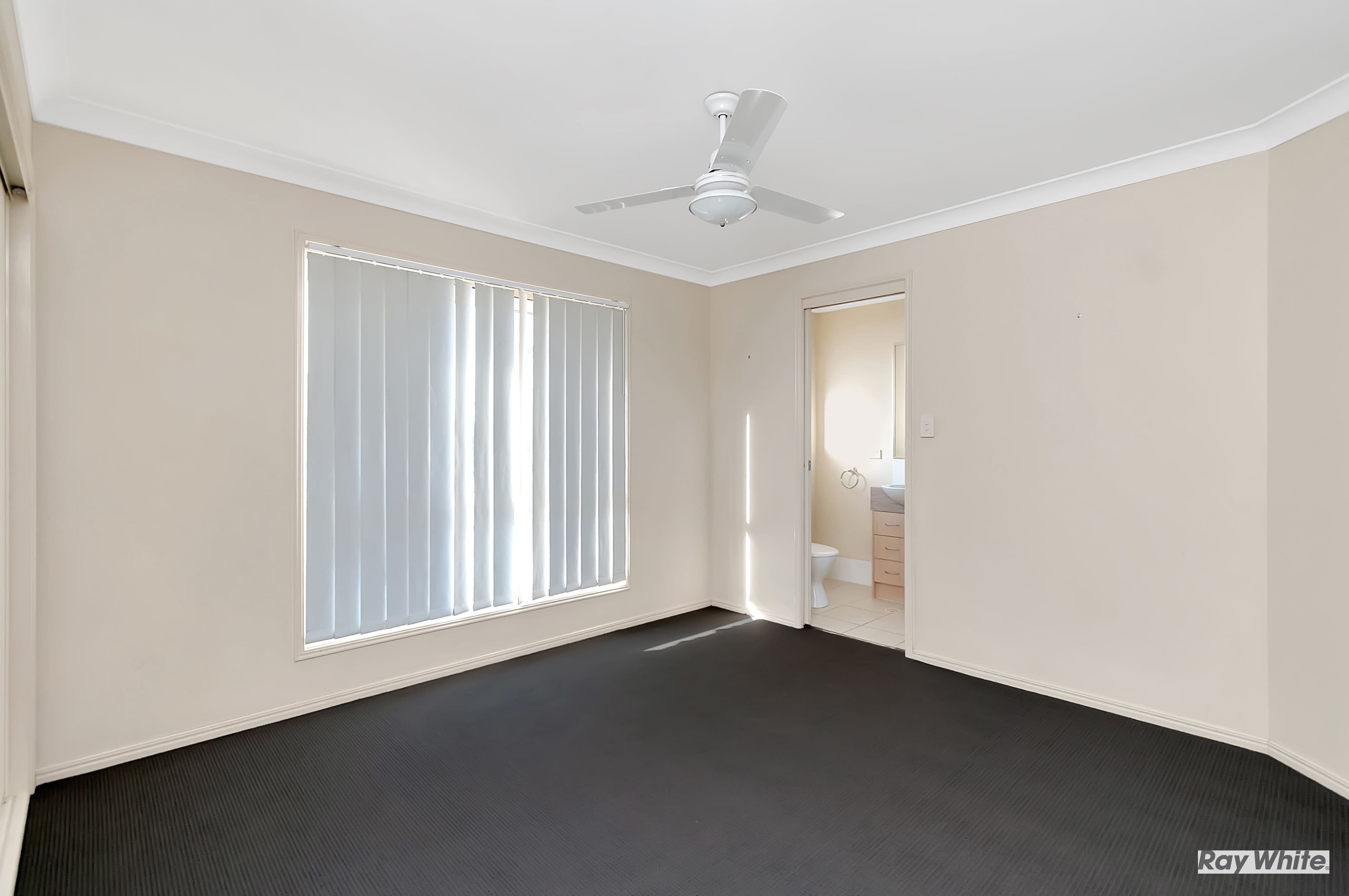 2 Siffleet Street, Bellbird Park QLD 4300, Bellbird Park - Thumbnail 2
