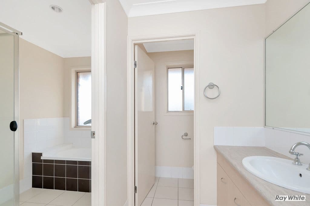 2 Siffleet Street, Bellbird Park QLD 4300, Bellbird Park - Thumbnail 7
