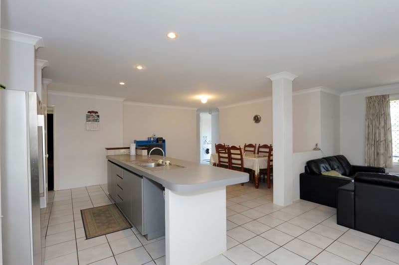 1 Monaco Close, WARNBRO WA 6169, Warnbro - Thumbnail 6