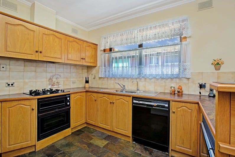 61 Ann Street, Campbelltown SA 5074, Campbelltown - Thumbnail 4