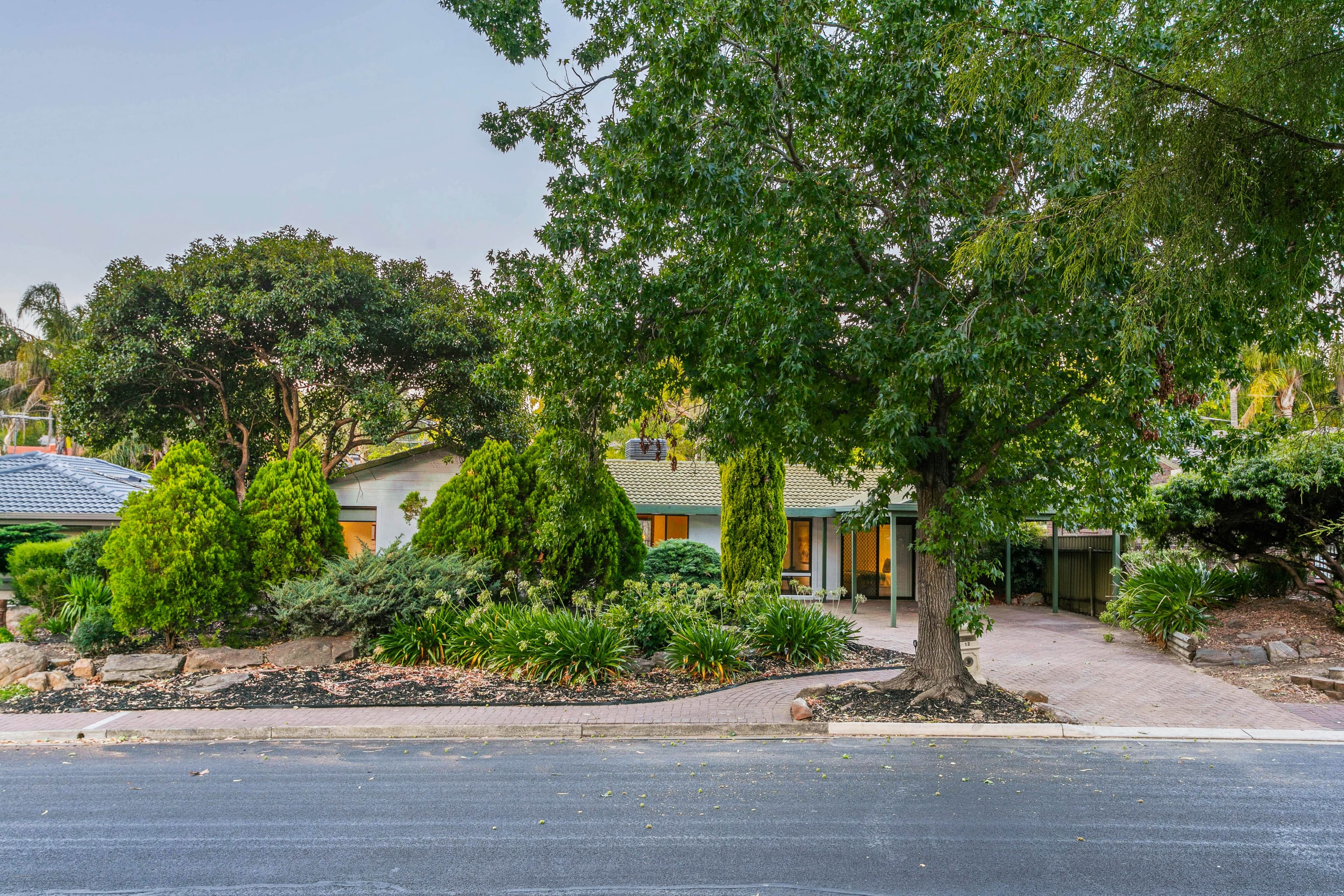 12 Woodlea Drive, Aberfoyle Park SA 5159, Aberfoyle Park - Thumbnail 3