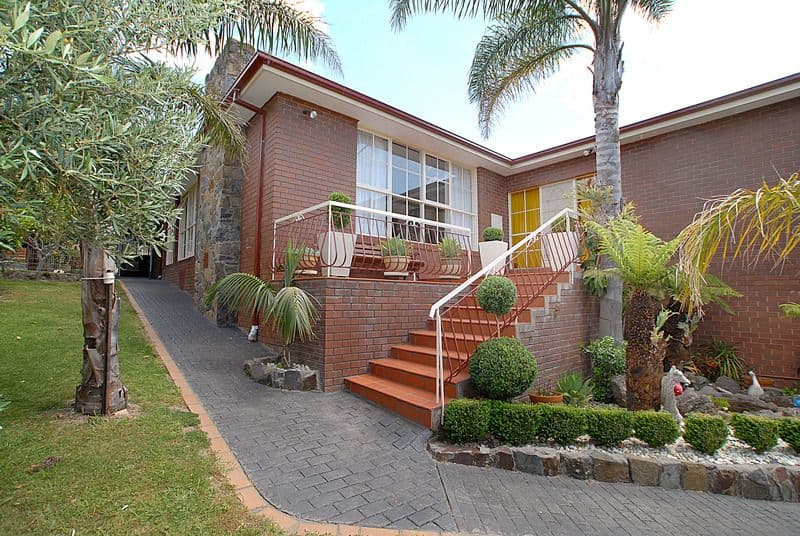 2 Nathan Street, FERNTREE GULLY VIC 3156, Ferntree Gully - Thumbnail 2