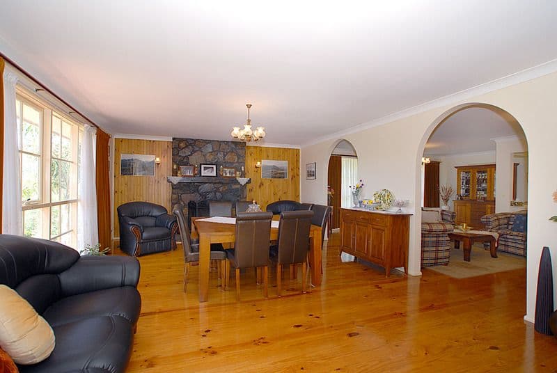 2 Nathan Street, FERNTREE GULLY VIC 3156, Ferntree Gully - Thumbnail 3