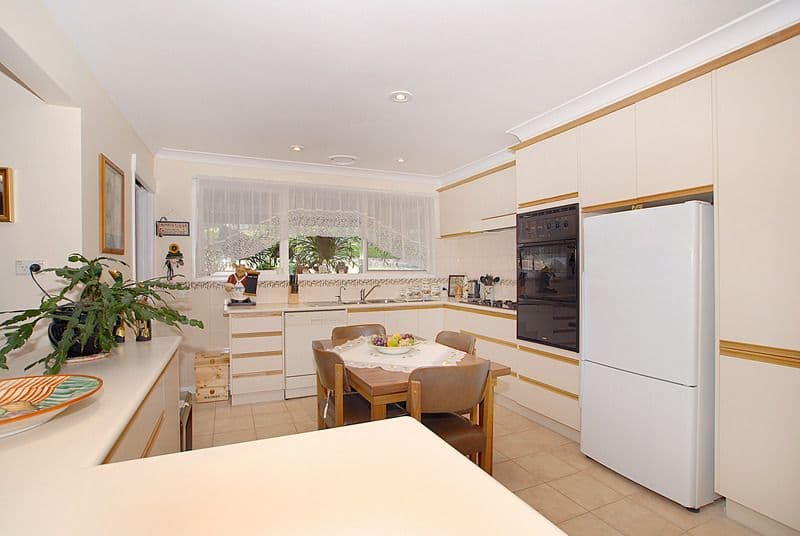 2 Nathan Street, FERNTREE GULLY VIC 3156, Ferntree Gully - Thumbnail 5