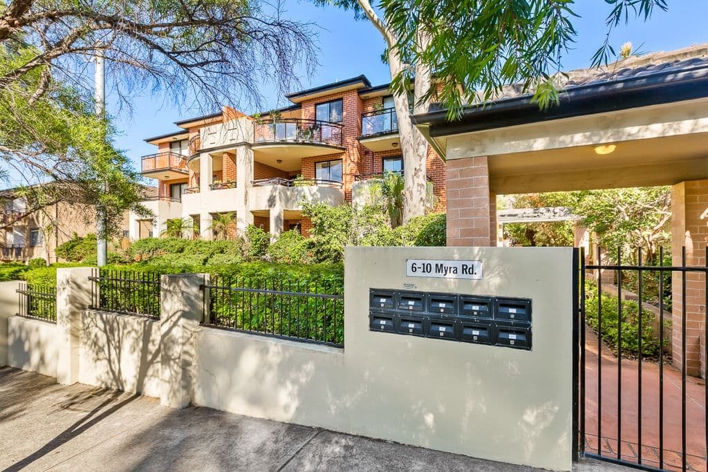 3/6-10 Myra Road, Dulwich Hill - Image 1