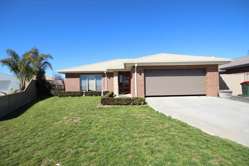 10 Sawyer Court, Horsham VIC 3400, Horsham - Image 1
