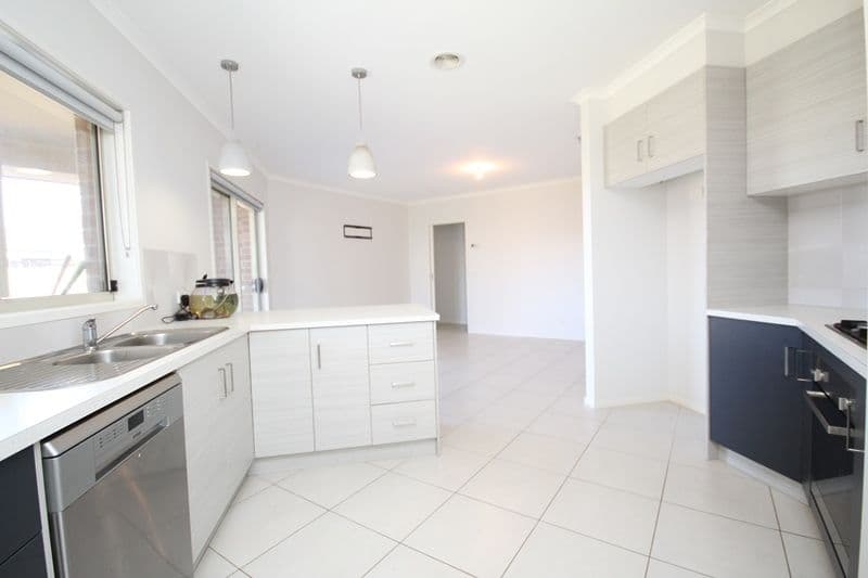 10 Sawyer Court, Horsham VIC 3400, Horsham - Thumbnail 5