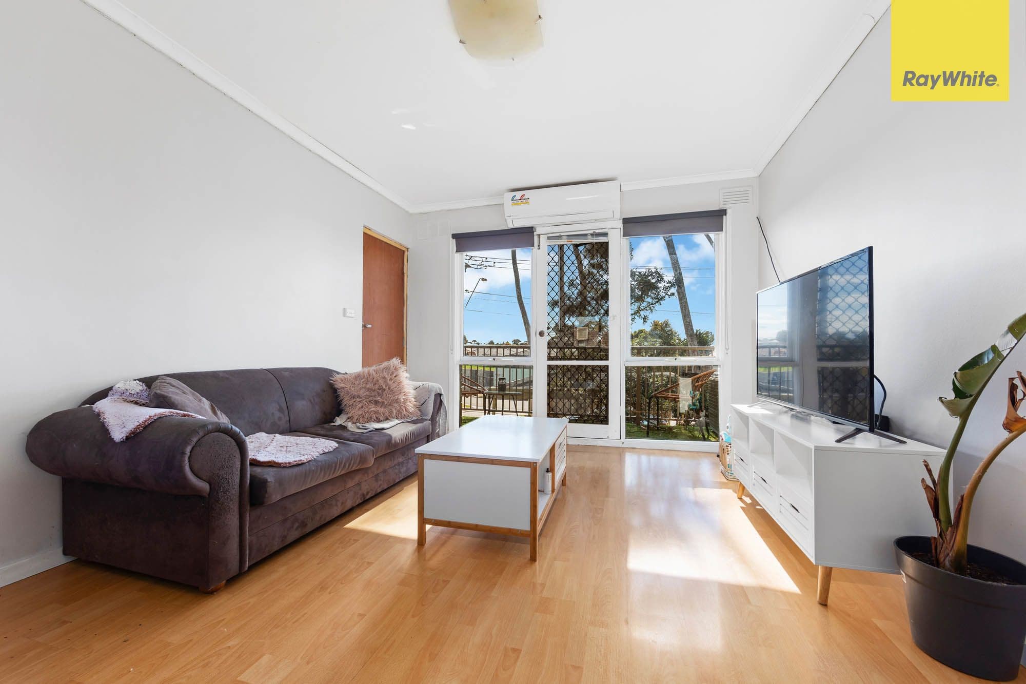 128 East Esplanade, St Albans VIC 3021, St Albans - Thumbnail 3
