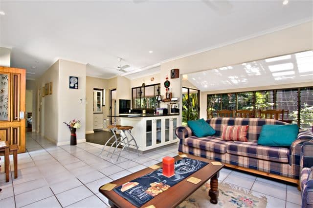 6 McPherson Street, KARAMA NT 0812, Karama - Thumbnail 2