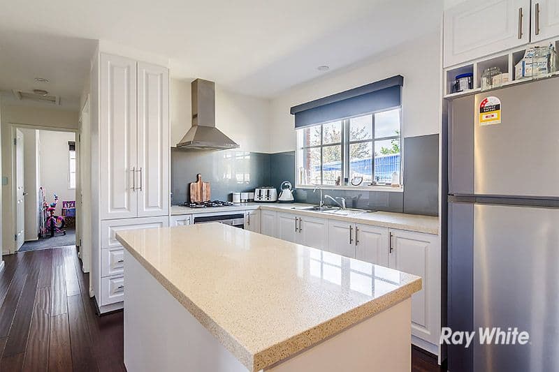 5 Insignia Crescent, Berwick VIC 3806, Berwick - Thumbnail 6