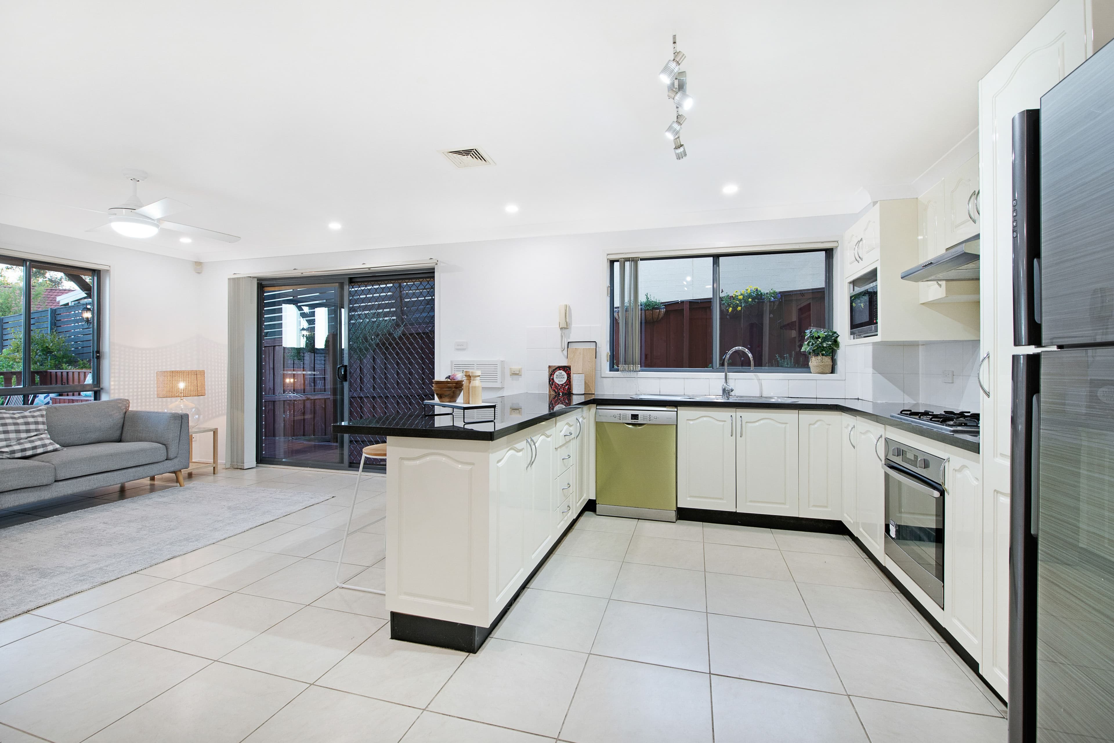 2 Bethany Place, Glenwood NSW 2768, Glenwood - Thumbnail 6
