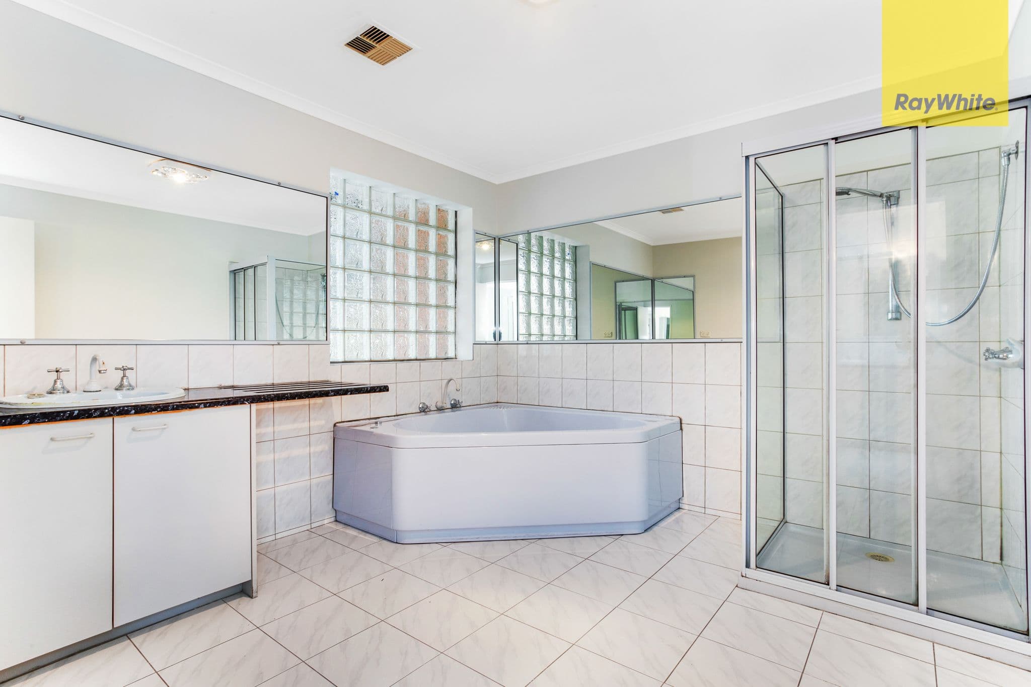 1 Gloucester Court, Sydenham VIC 3037, Sydenham - Thumbnail 7