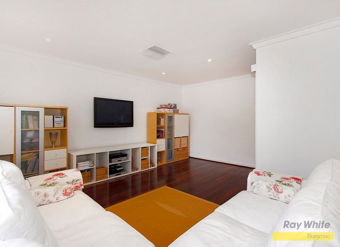 2 Binden Place, HAMERSLEY WA 6022, Hamersley - Thumbnail 8