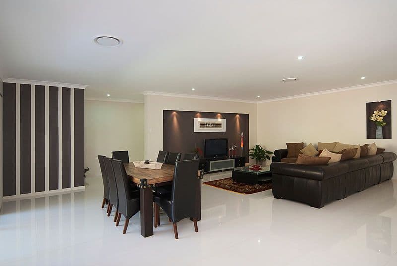 17 CLEVELAND Place, STRETTON QLD 4116, Stretton - Thumbnail 3