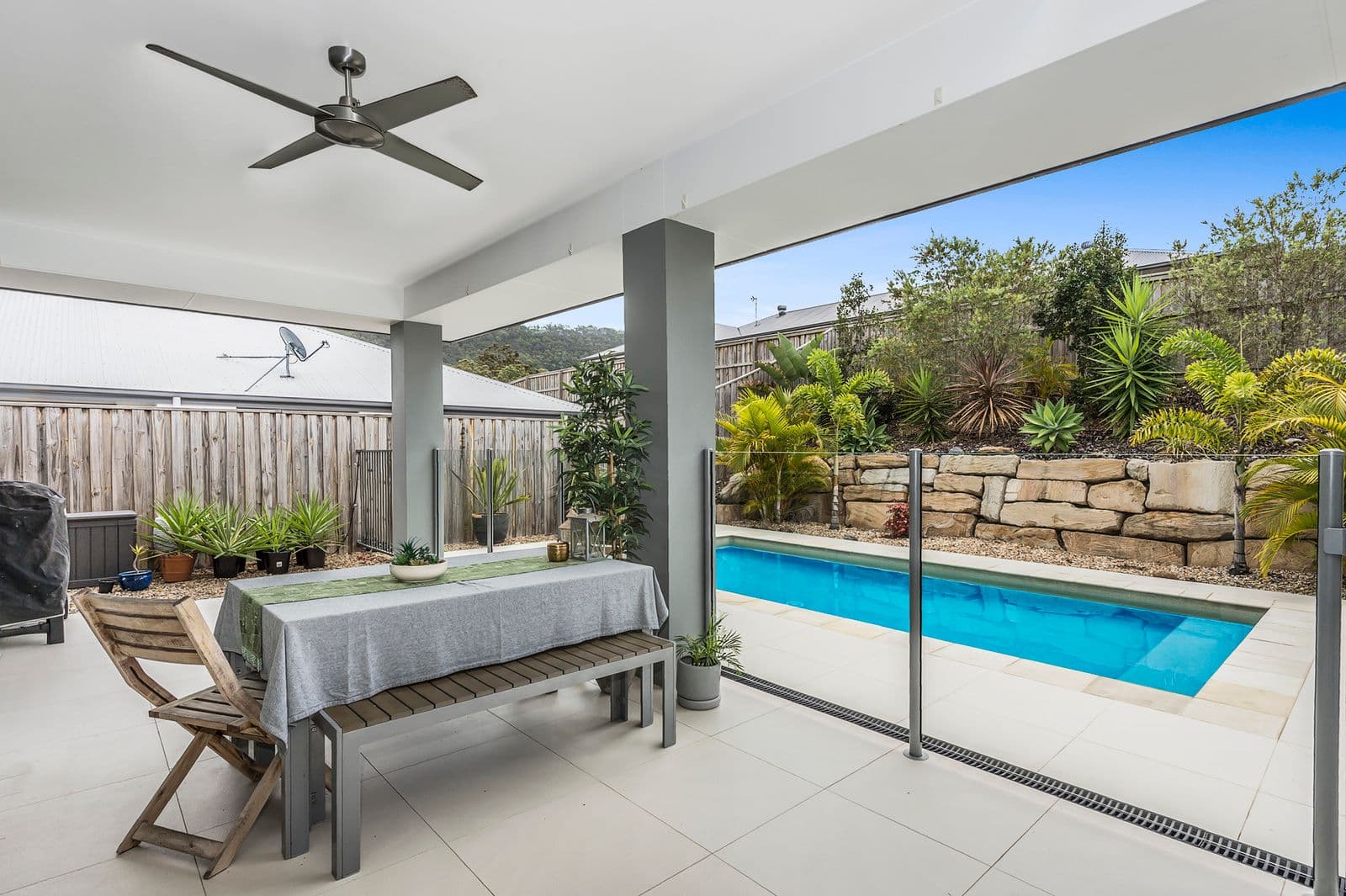 30 Stone Creek Drive, Upper Coomera QLD 4209, Upper Coomera - Thumbnail 2