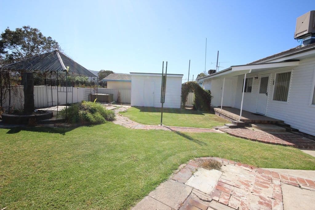 9 Larool Street, TAMWORTH NSW 2340, South Tamworth - Thumbnail 8