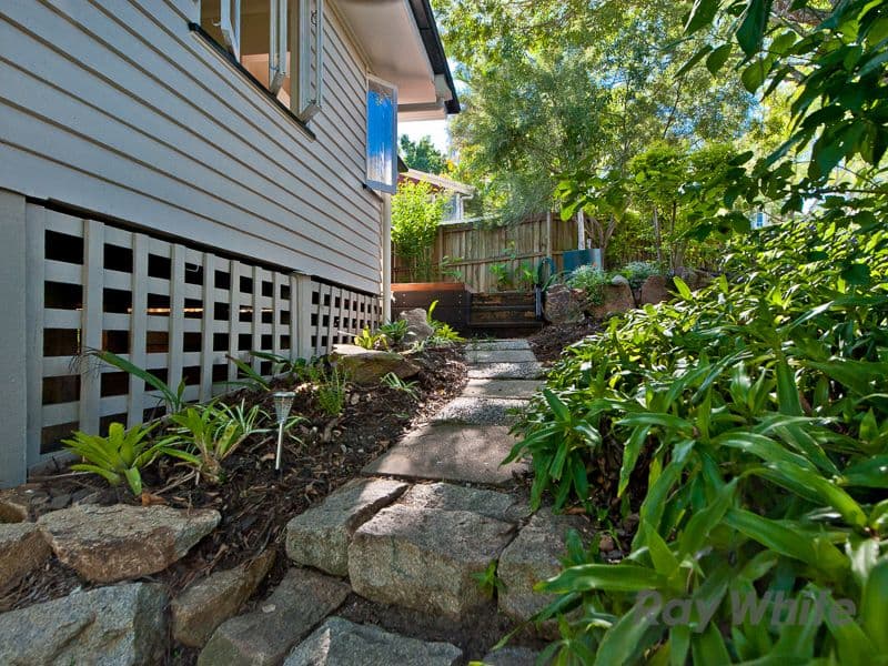 23 Dalston Street, Newmarket QLD 4051, Newmarket - Thumbnail 3