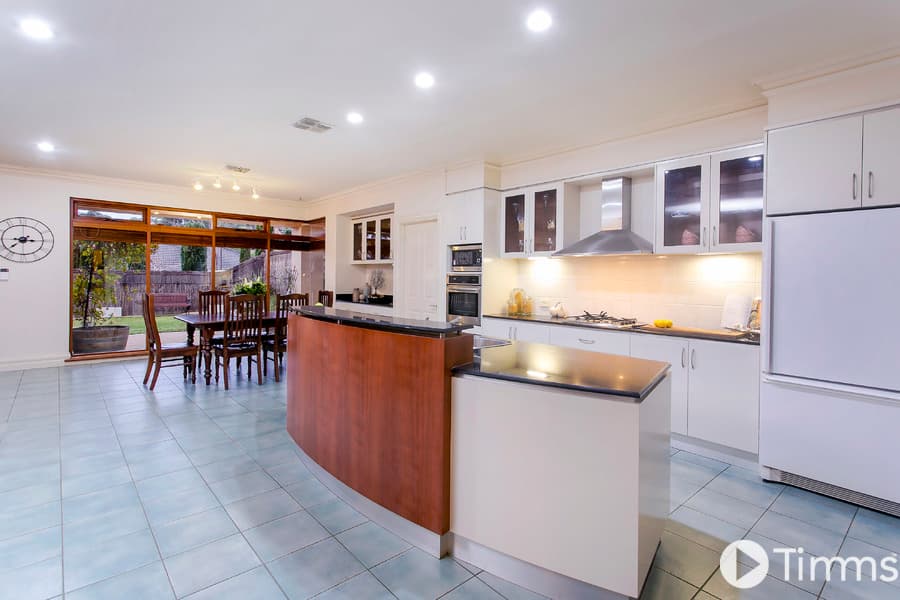 7 Alexandra Place, Craigburn Farm - Thumbnail 2