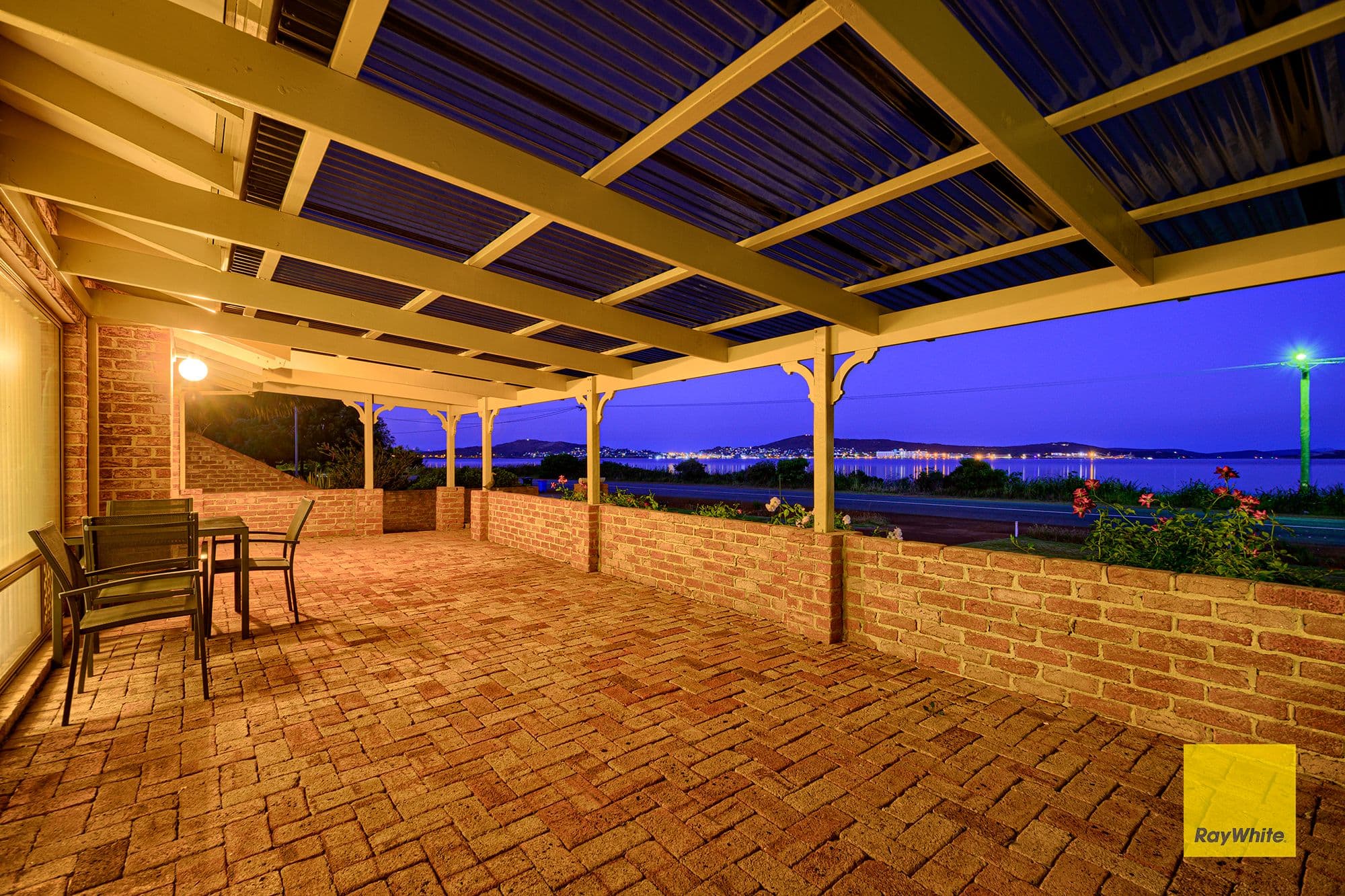 166 Bay View Drive, Little Grove WA 6330, Little Grove - Thumbnail 4