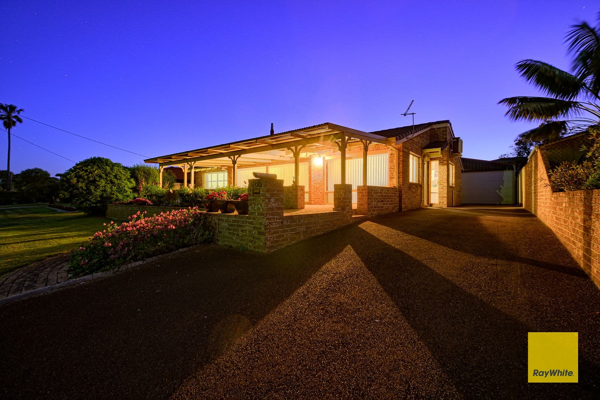 166 Bay View Drive, Little Grove WA 6330, Little Grove - Thumbnail 5
