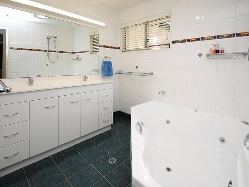 130 Stanley Street, STRATHPINE QLD 4500, Strathpine - Thumbnail 6