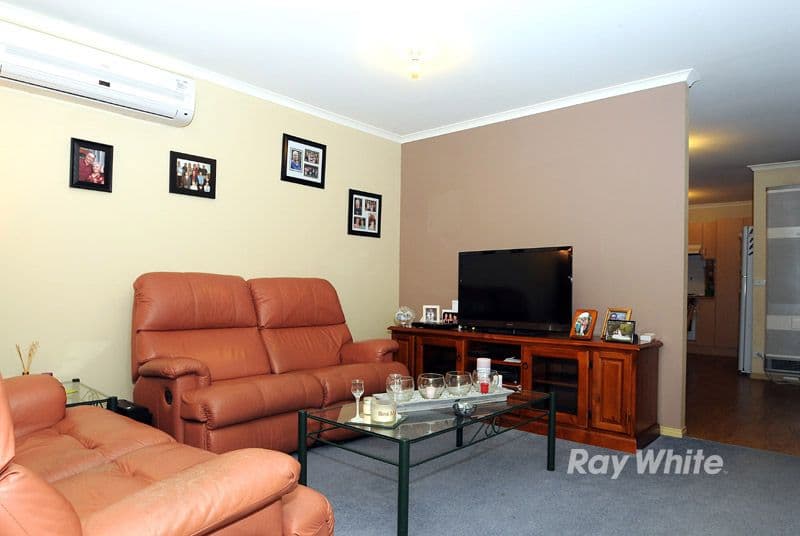 21 Bellbrae Crescent, CRANBOURNE WEST VIC 3977, Cranbourne West - Thumbnail 5
