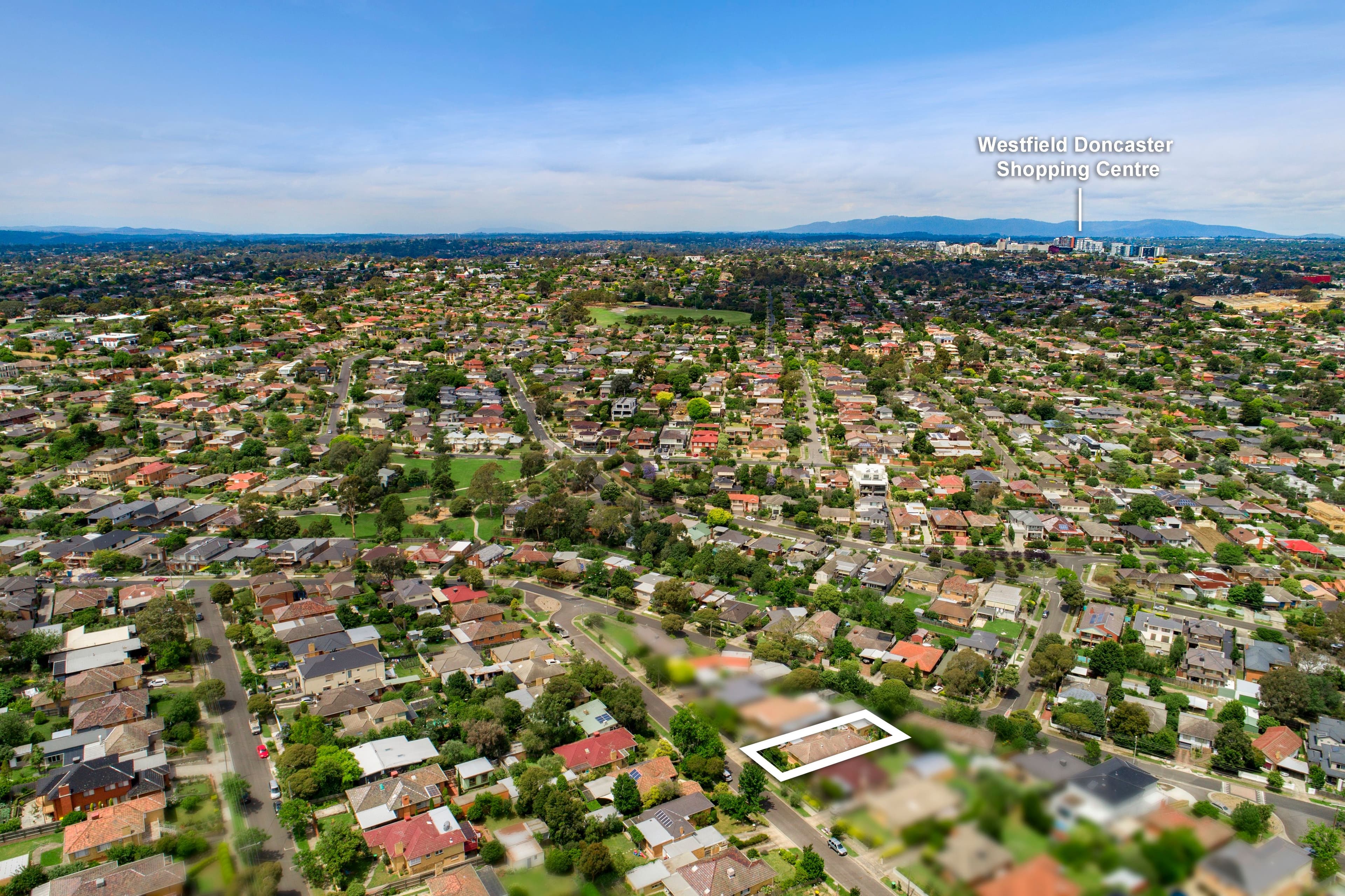 24 Hillside Road, Bulleen VIC 3105, Bulleen - Thumbnail 2