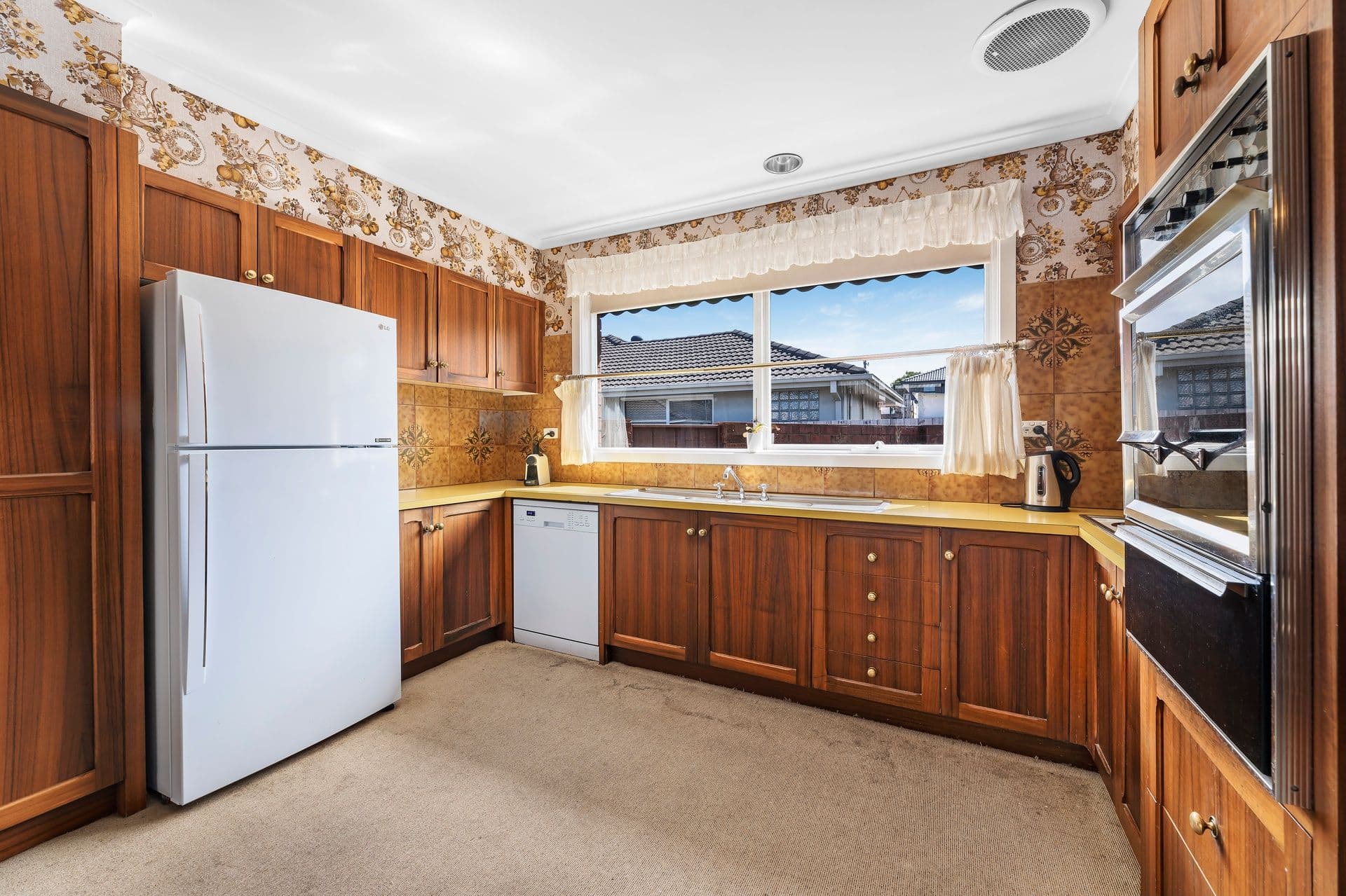 11 Gilmour Road, Bentleigh VIC 3204, Bentleigh - Thumbnail 4