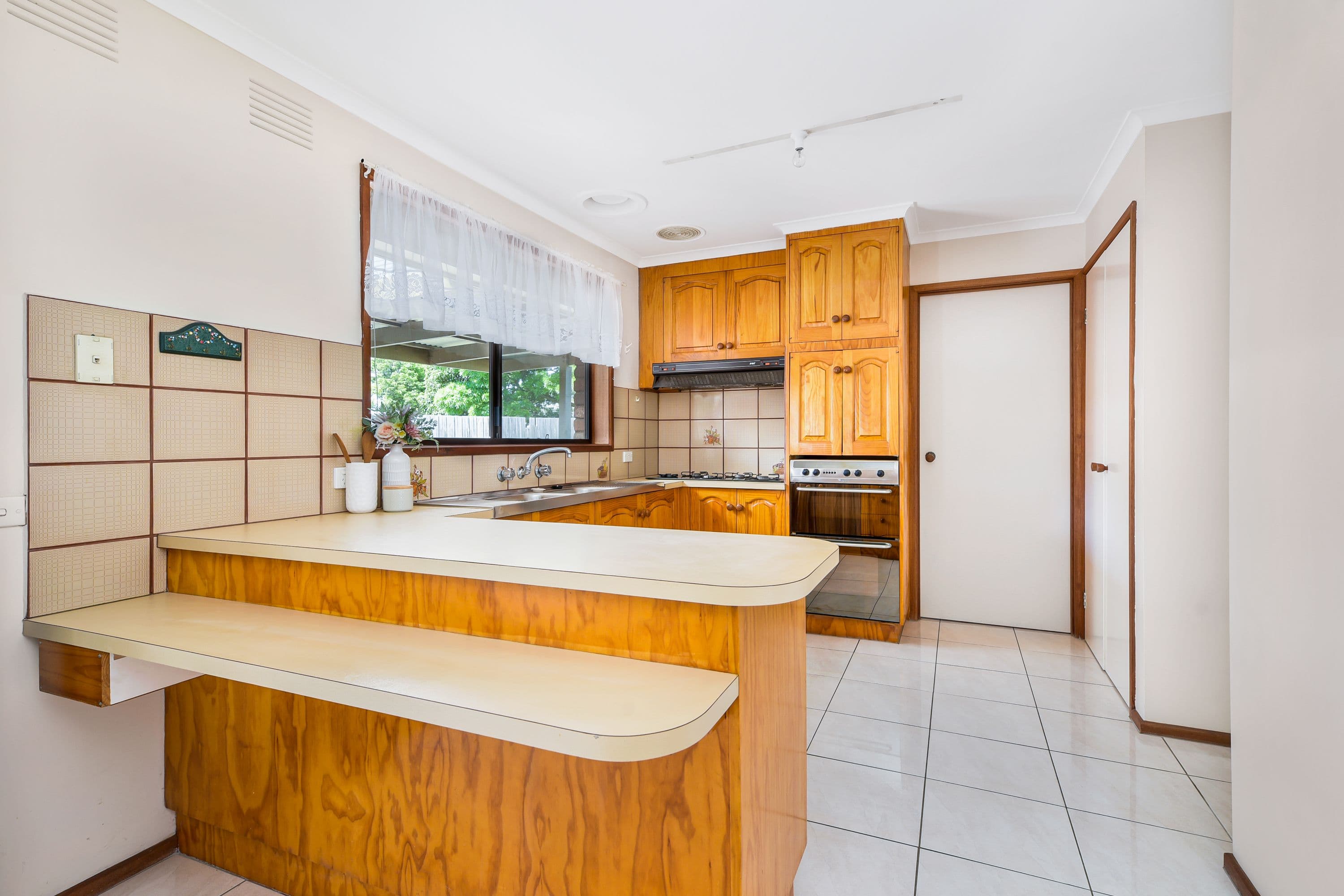 2 Curtis Court, Cranbourne VIC 3977, Cranbourne - Thumbnail 4