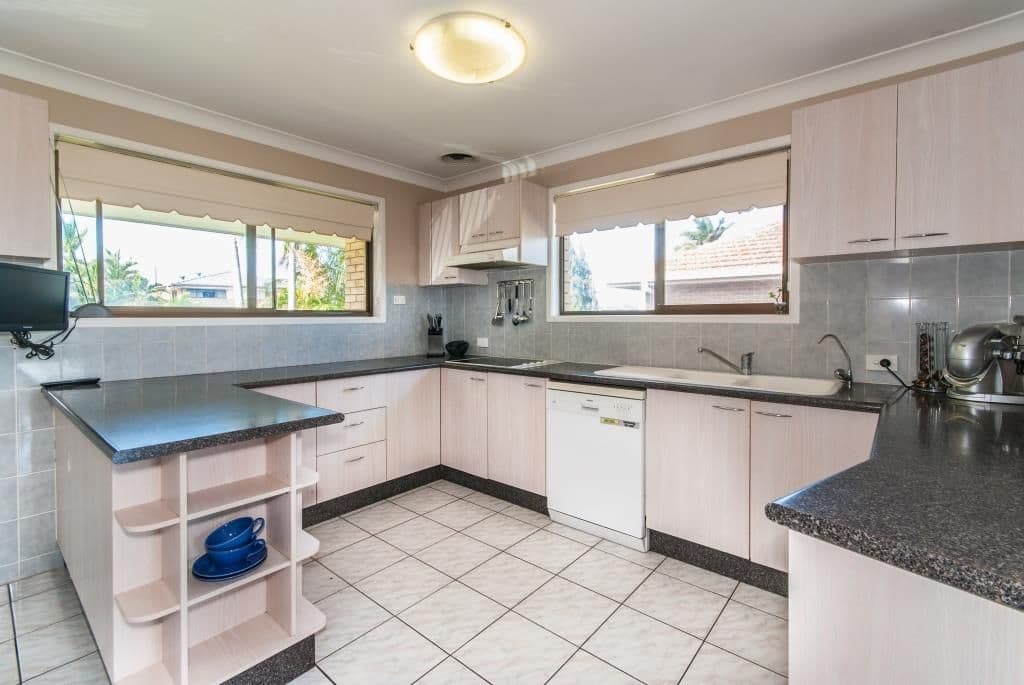 18 Yaldara Street, Carseldine QLD 4034, Carseldine - Thumbnail 2