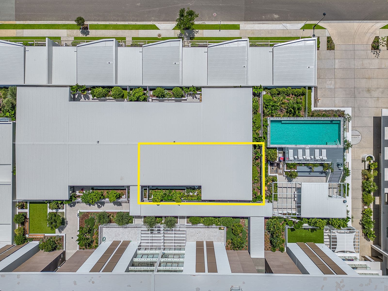 11 Aqua Street, Newport QLD 4020, Newport - Image 1