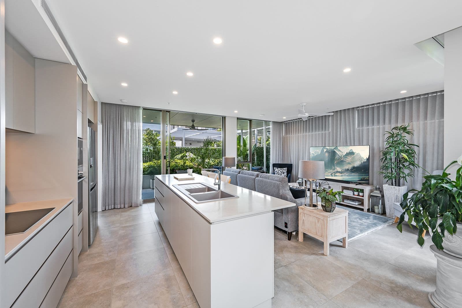 11 Aqua Street, Newport QLD 4020, Newport - Thumbnail 3