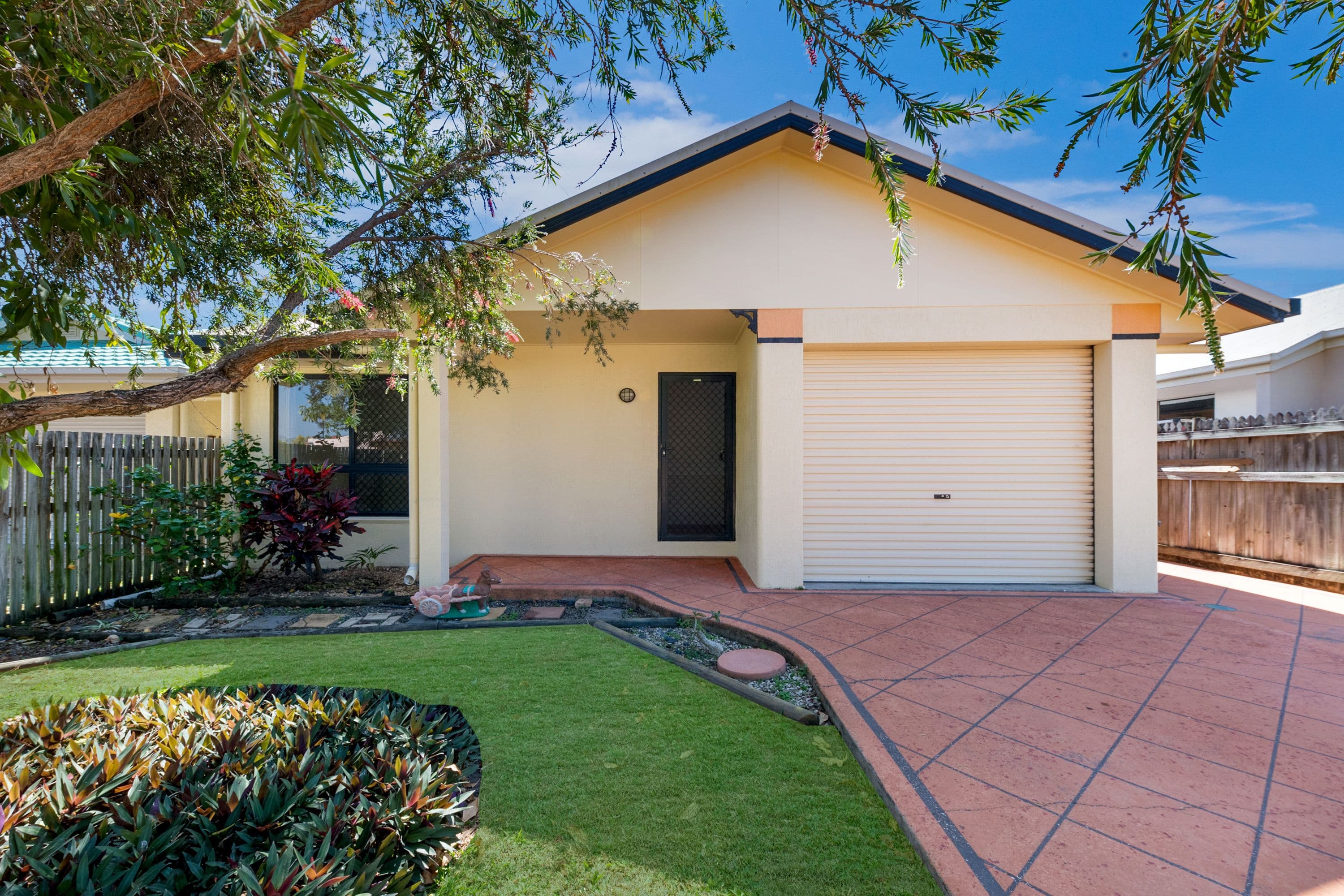 11 Sweetgum Place, Kirwan QLD 4817, Kirwan - Image 1