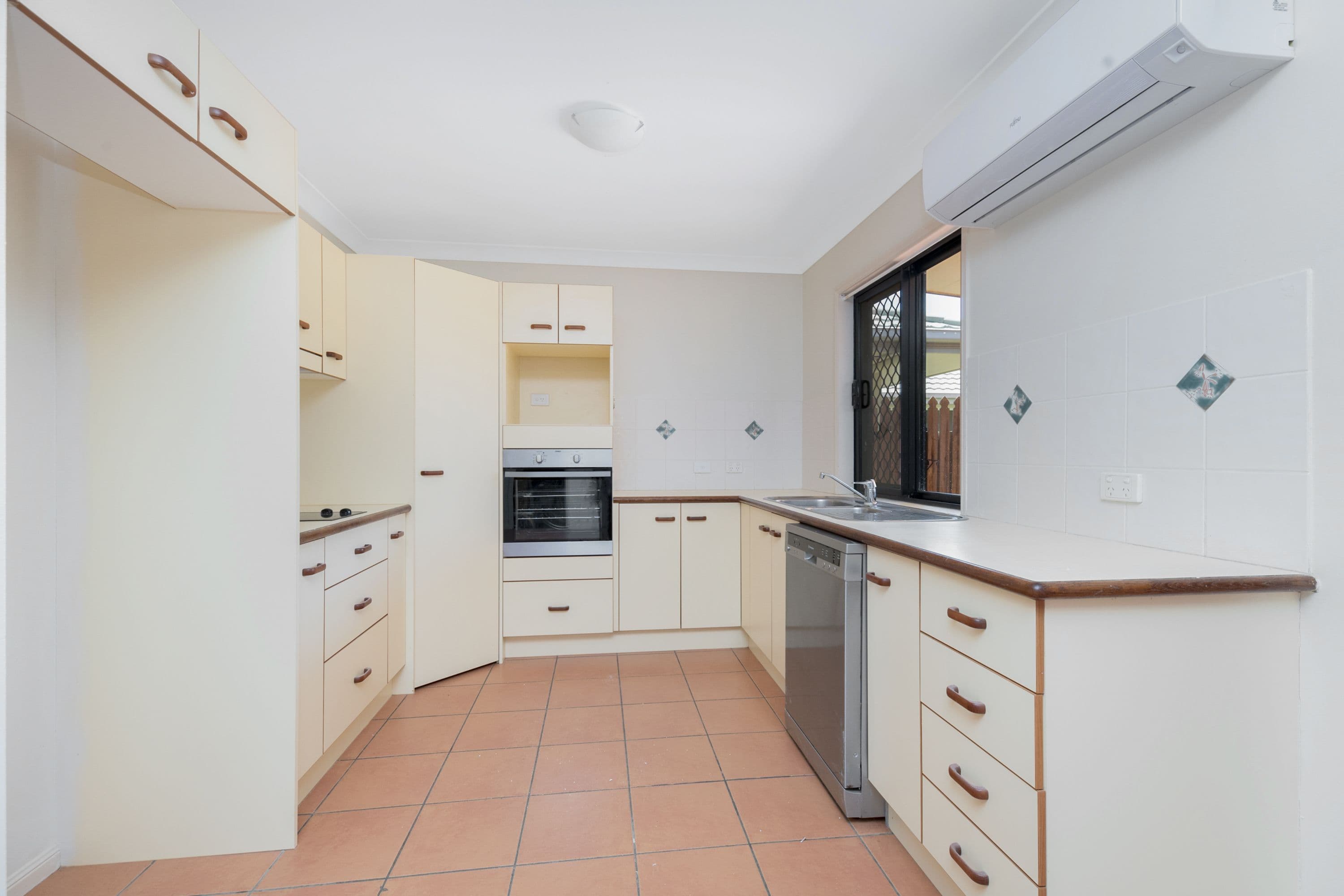 11 Sweetgum Place, Kirwan QLD 4817, Kirwan - Thumbnail 3