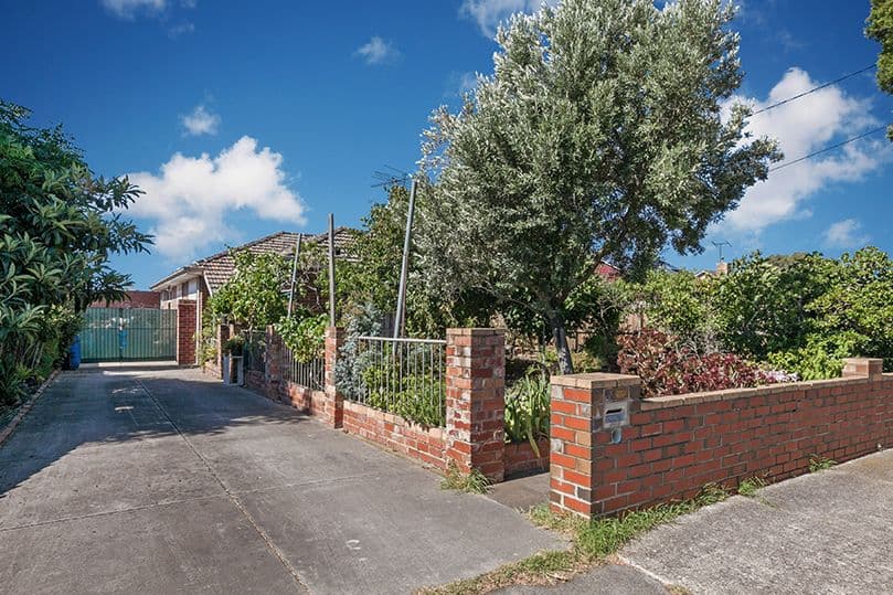 26 Whitelaw Street, Reservoir VIC 3073, Reservoir - Thumbnail 3
