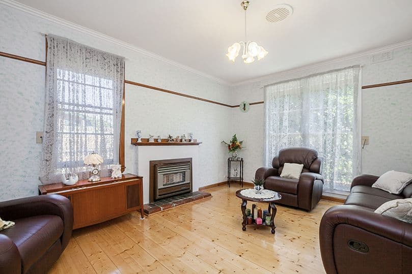 26 Whitelaw Street, Reservoir VIC 3073, Reservoir - Thumbnail 4