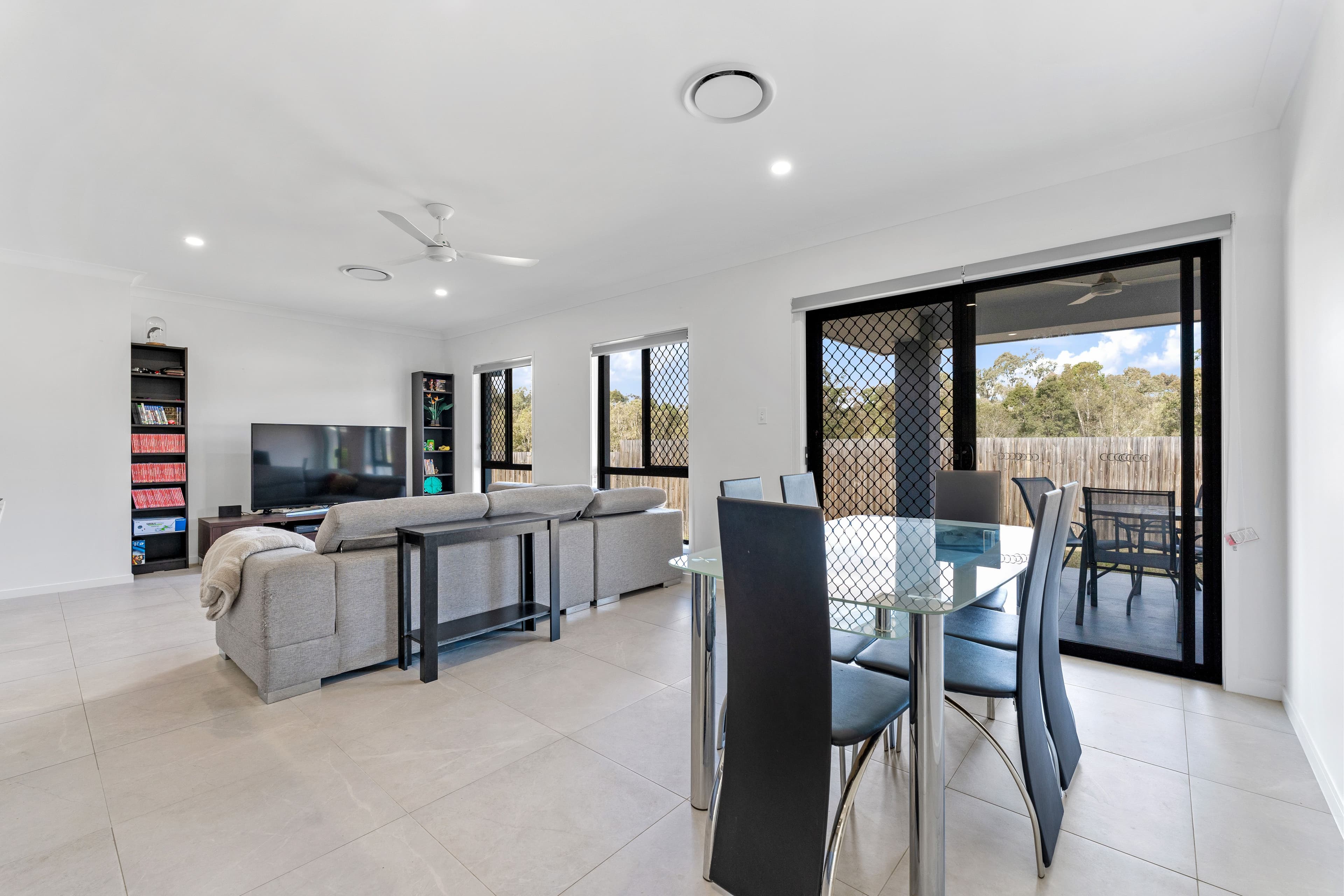 4 Pearl Street, Park Ridge QLD 4125, Park Ridge - Thumbnail 7