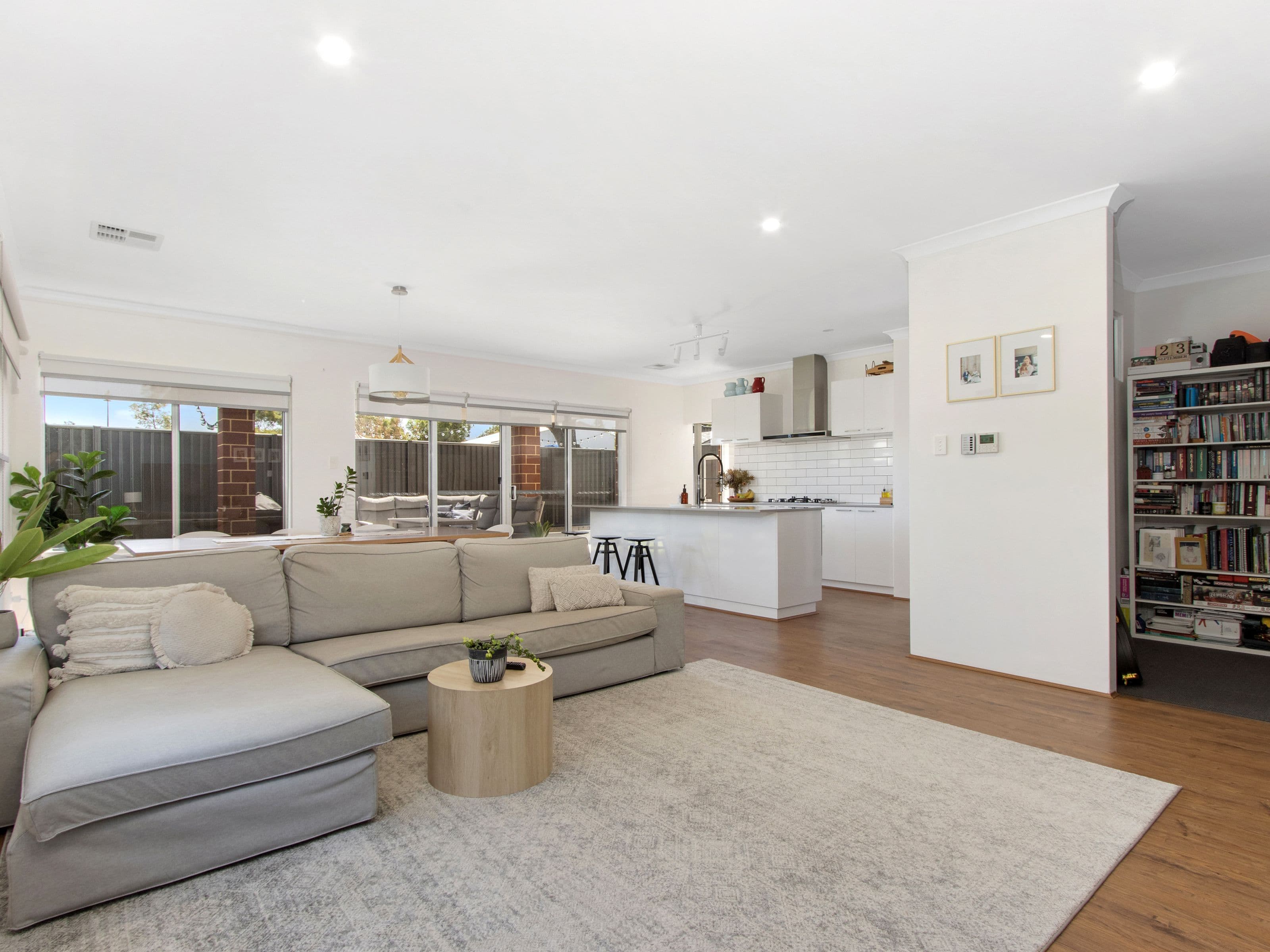 28 Sandringham Drive, Baldivis WA 6171, Baldivis - Thumbnail 3