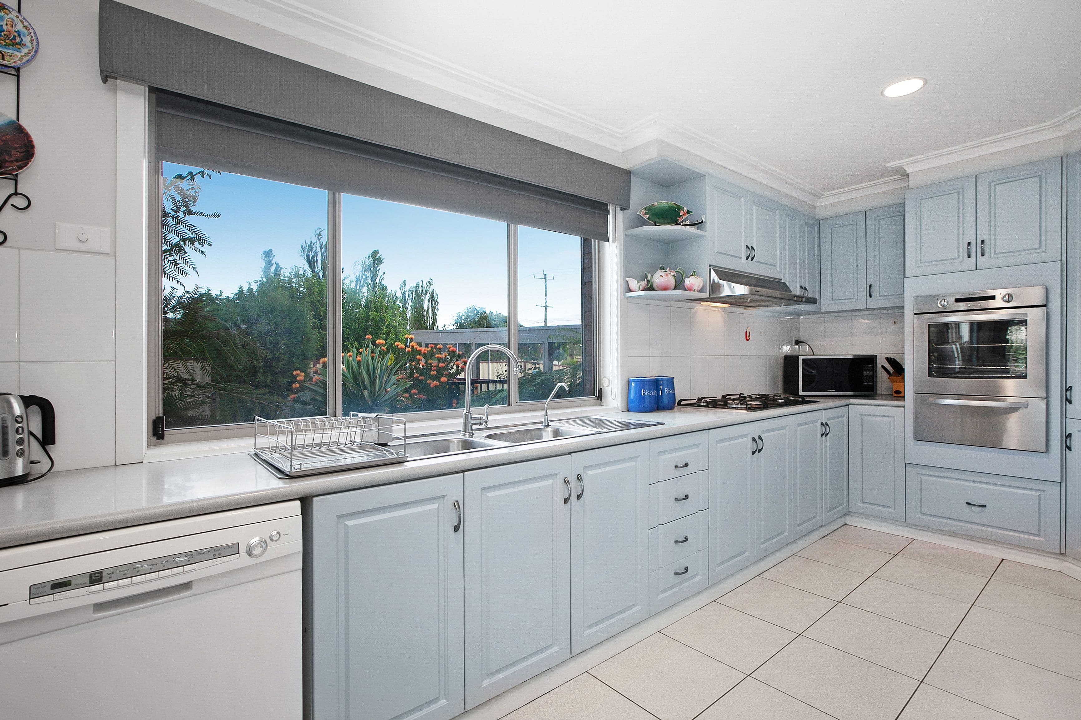 6 Carson Street, Reservoir VIC 3073, Reservoir - Thumbnail 6
